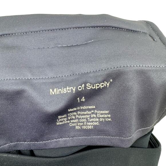 Ministry of Supply navy blue cropped dress pants - Picture 2 of 6